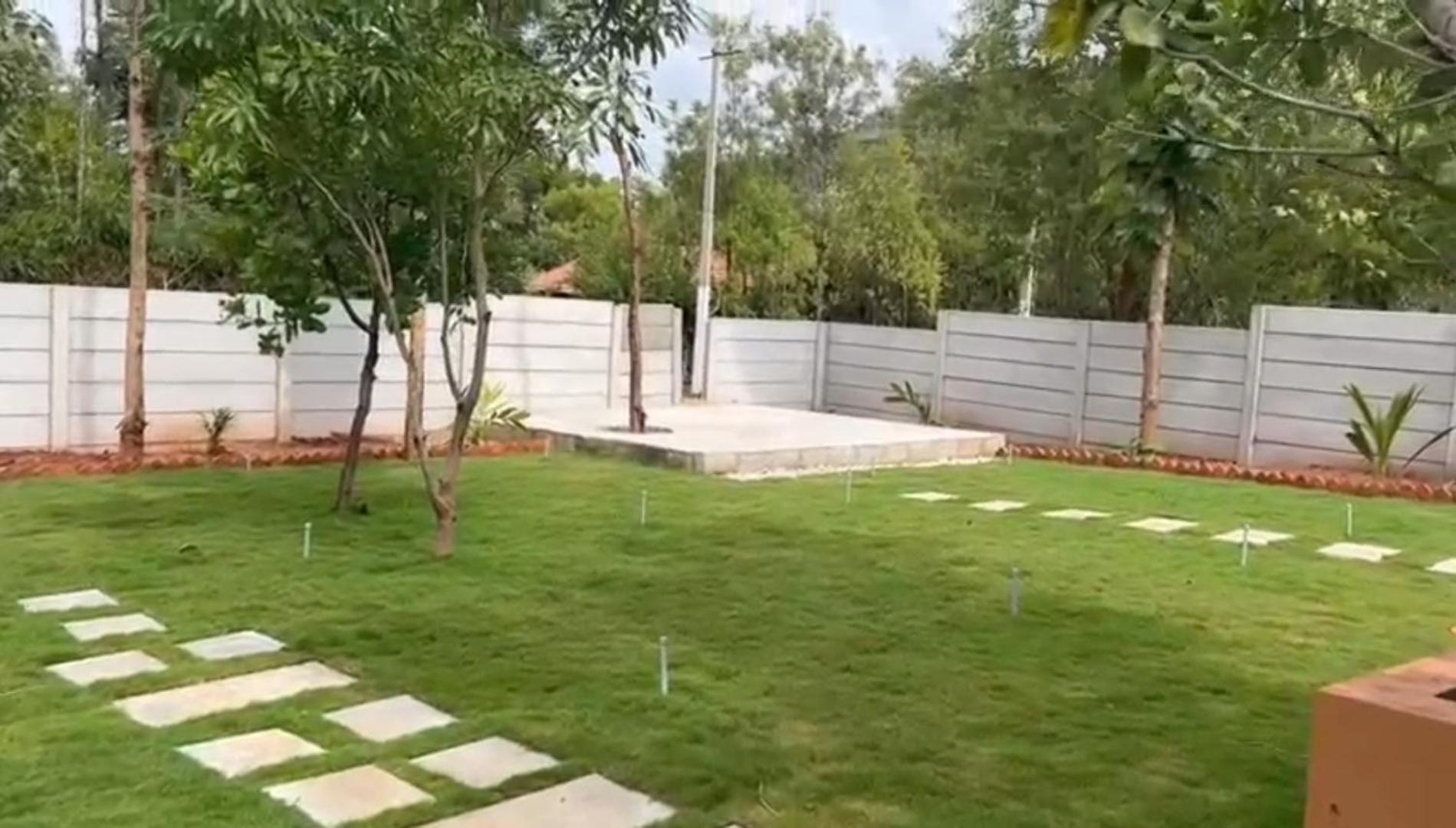 Vara Farms Mulhalli Buitenkant foto